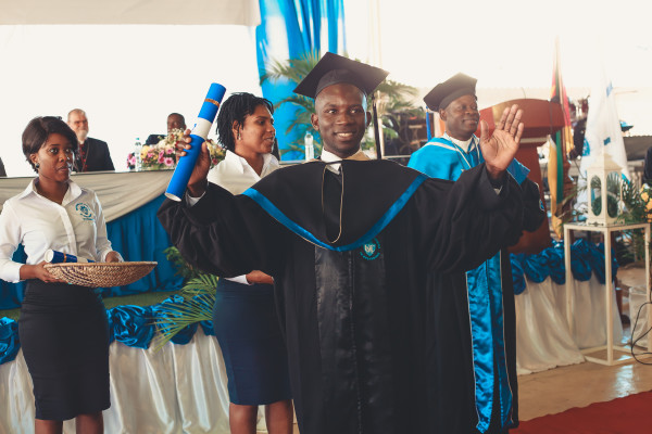 Beira, 20 giugno 2019, cerimonia dei diplomi: la consegna dei diplomi