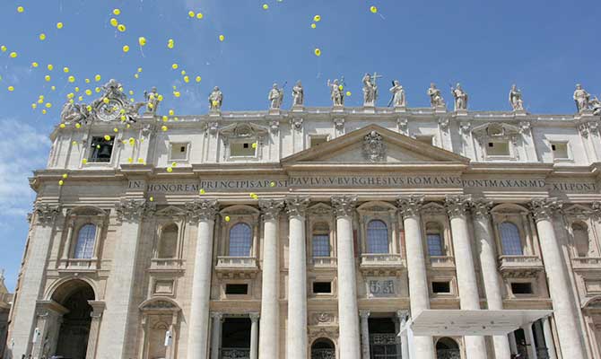 https://www.mediciconlafrica.org/wp-content/uploads/2025/04/foto_giubileo.jpg